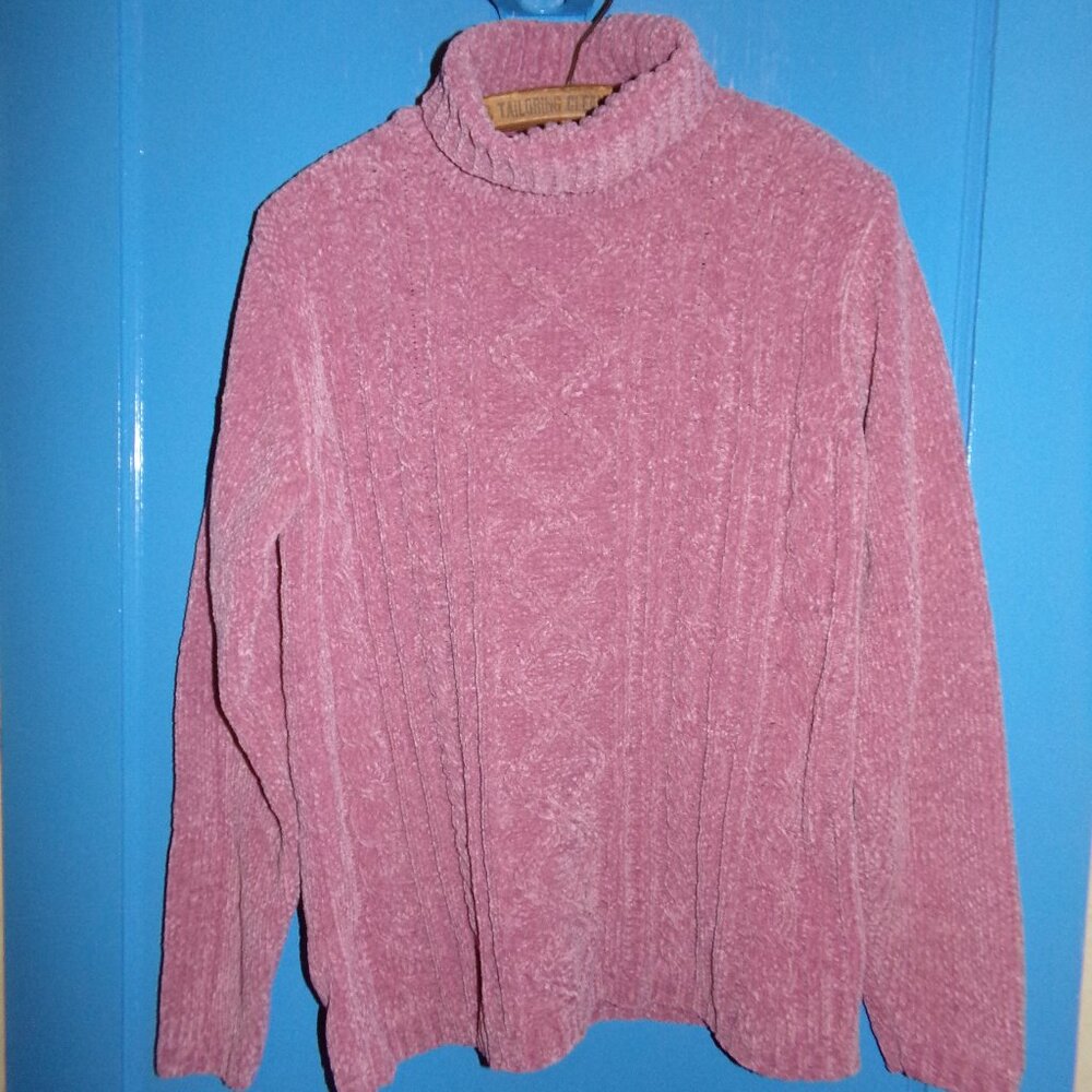 Vintage Pink Ladies Cable Knit Design Wooly Winter Sweater - Medium